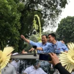 Prabowo Ungkap Alasan Naik Mobil Maung Saat Daftar ke KPU