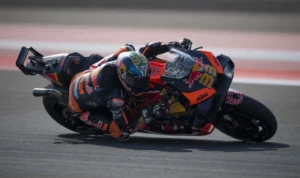 Binder Akui Kesalahannya yang Buat Marini dan Oliveira Crash di MotoGP Mandalika