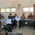 Merasa Disepelekan, Warga Batulawang Geruduk Kepala Desa Yosep Erawan