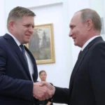 Mantan Perdana Menteri Slovakia, Robert Fico, meraih kemenangan dalam pemilihan umum akhir pekan lalu, memunculkan pertanyaan seputar hubungannya dengan Presiden Rusia