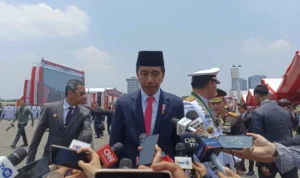Jokowi Gantikan Tahta Ketua Umum PDIP? Begini Tanggapan Sekjen