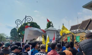 PMII Kota Sukabumi Gelar Aksi Demontrasi, Semrawut Tata Kota Jadi Isu Utama