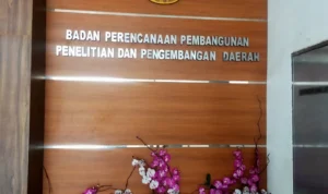 8 Fraksi DPRD KBB Desak Pj Bupati Bandung Barat Evaluasi Kepala Bapelitbangda