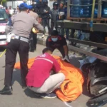Ist Pengendara motor tewas di tempat usai tabrak bagian belakang truk muatan. Sabtu (4/11). Foto. Unit Gakkum Satlantas Polrestabes Bandung.