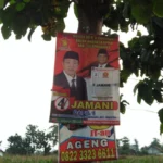 Ilustrasi: APK Pemilu di Pepohonan Kota Cimahi