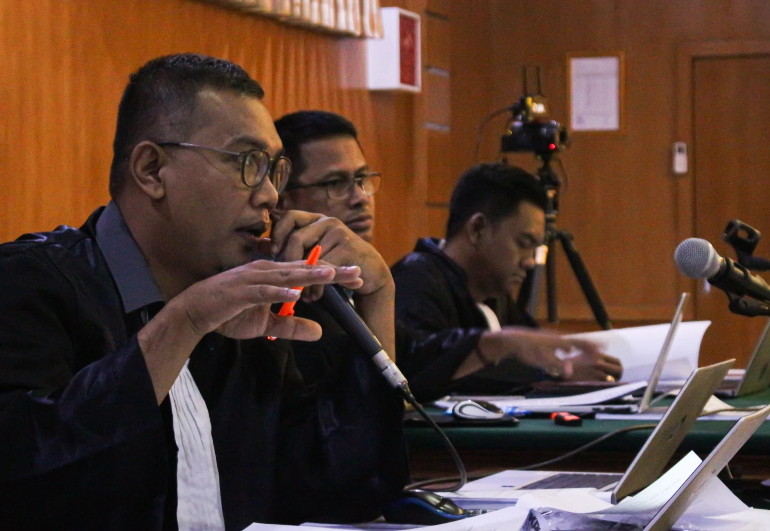 Dalam sidang lanjutan kasus suap Dishub Kota Bandung, Jaksa Penunut Umum (JPU) KPK berencana akan menghadirkan saksi dari penyidik.