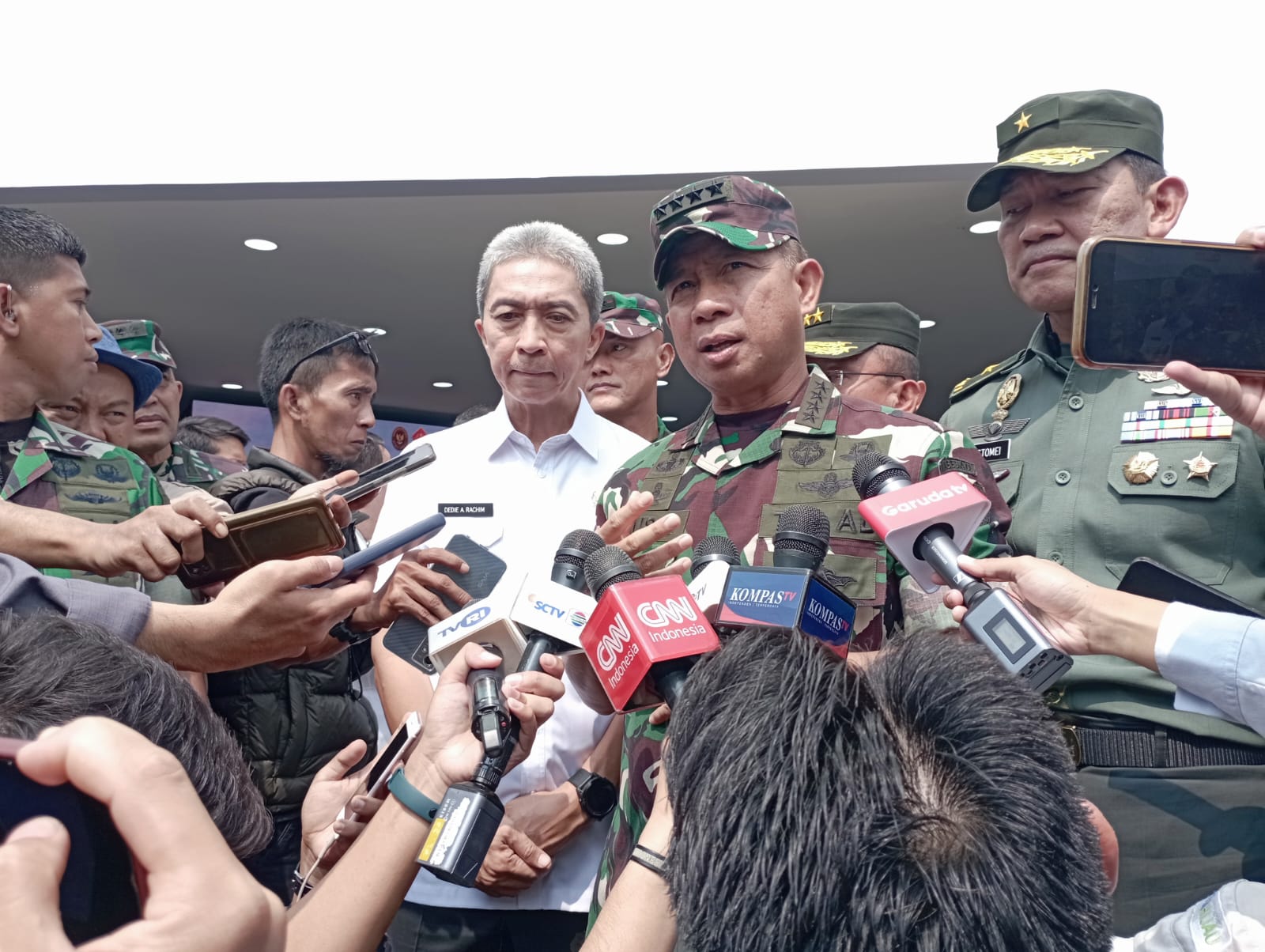 Dicalonkan Tunggal Sebagai Panglima TNI , Jendral Agus Subiyanto Mengaku Siap