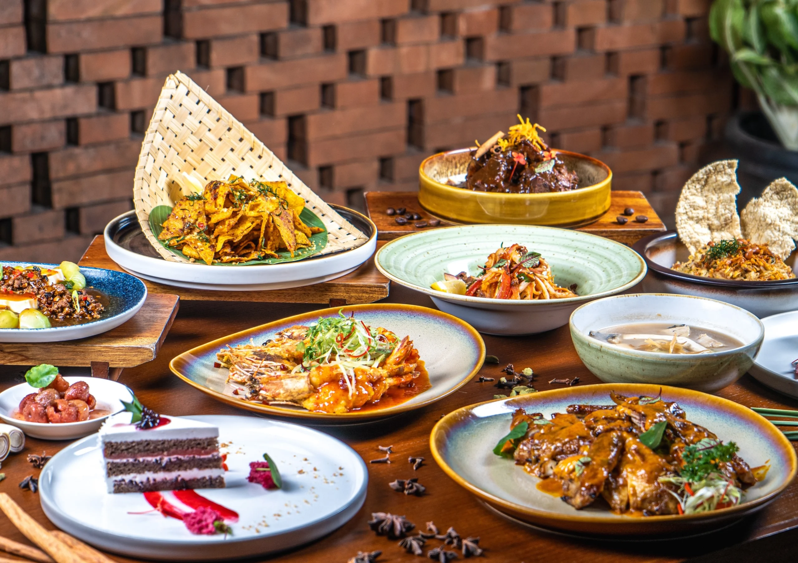 Plataran Bandung, destinasi kuliner yang menawarkan pengalaman venue & dining eksklusif di Kota Bandung, Jawa Barat.