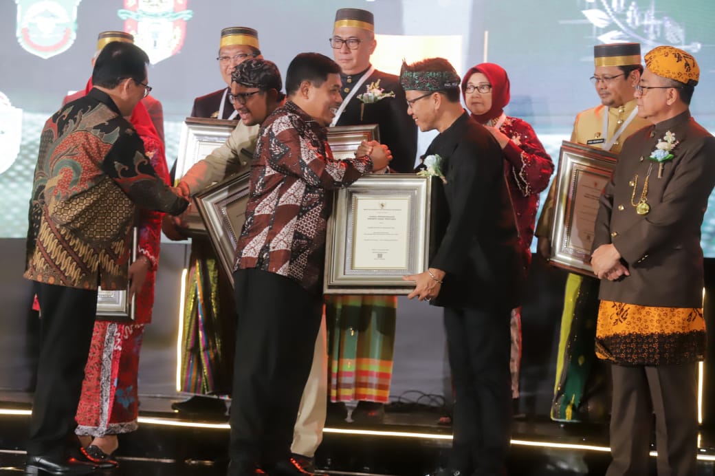 Penghargaan ke-230! Kabupaten Bandung Raih Penghargaan Swasti Saba Wistara