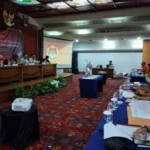 SAH : Rapat pleno penetapan DCT KPU Jabar, Jumat (3/11).