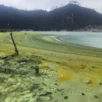 Debit Air Danau Wisata Kawah Putih Alami Penyusutan Selama Kemarau Panjang