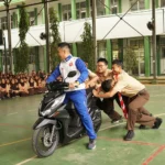 DAM Berikan Edukasi Safety Riding di Roadshow Honda DBL West Java Series