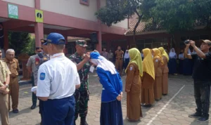 Doc. BPBD Kota Cimahi Memberikan Sosialisasikan Sekolah Aman Bencana (Firman)