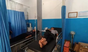 Ilustrasi: Ratusan warga Kampung Cikubang, Kabupaten Purwakarta mengalami keracunan akibat menyantap hidangan Jumat Berkah (17/11).
