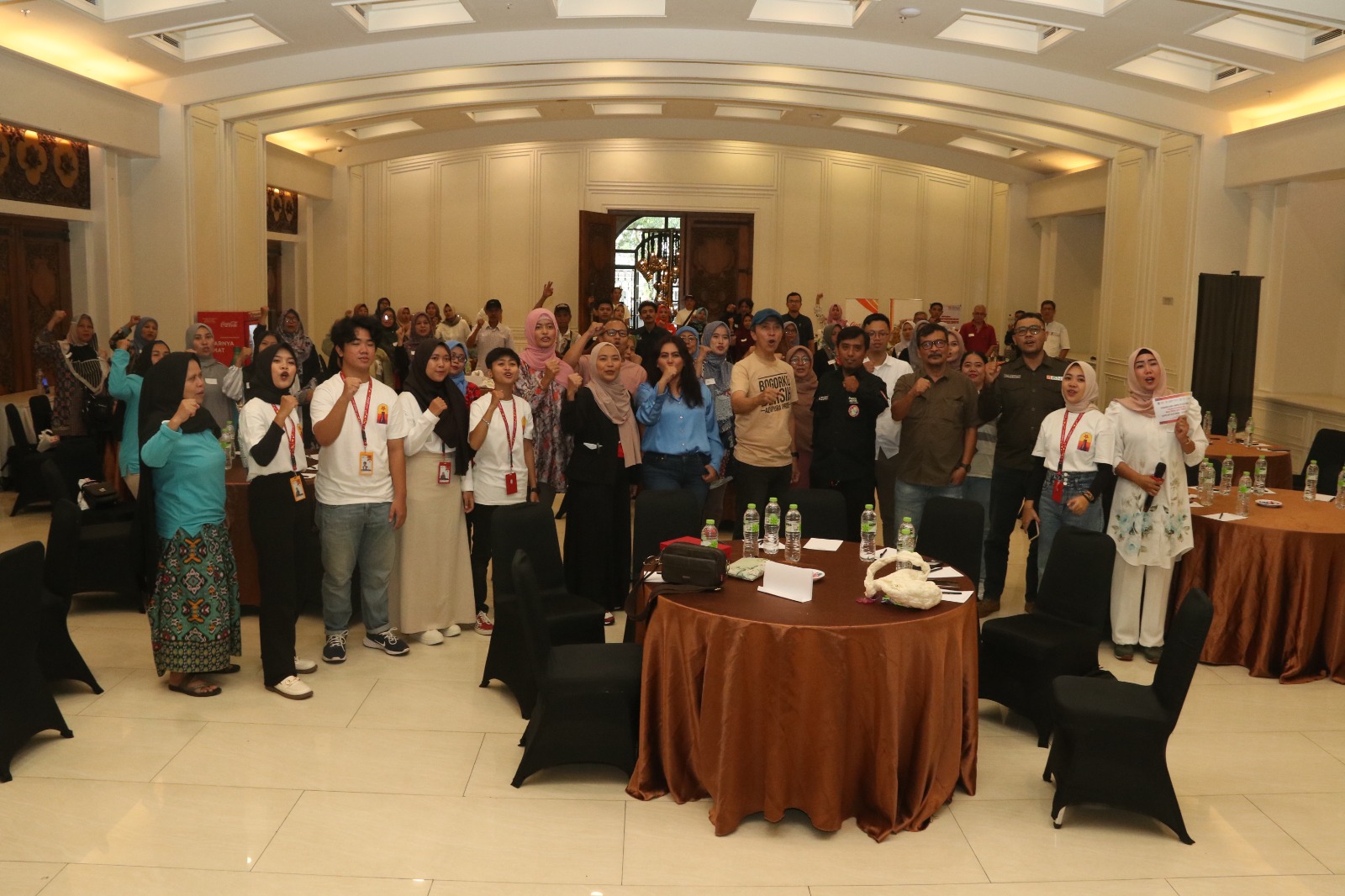 Wakil Walikota Bogor Drs.H. Dedie A. Rachim, M.A resmikan pelatihan pengurus bank sampah se-Kota Bogor yang diinisiasi CCEP Indonesia / iSTIMEWA