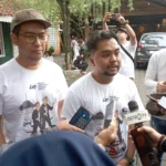 Koordinator Gerakan Gaskeun Babarengan, Enda Nasution saat diwawancara awak media./ iSTIMEWA
