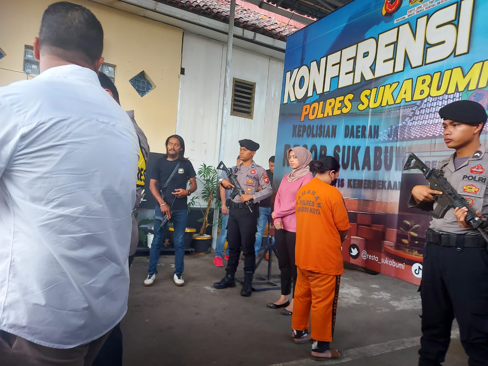 Cekcok Soal Utang, IRT di Sukabumi Aniaya Penagih Hutang Hingga Tewas