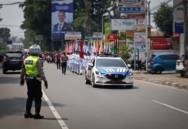 Tiba di Kota Bogor, Iring-iringan Pawai Kirab Pemilu 2024 Dijaga Ketat Polisi: 508 Personel Diterjunkan!