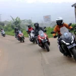 Berkendara Sepeda Motor Wajib Menggunakan Riding Gear yang Lengkap