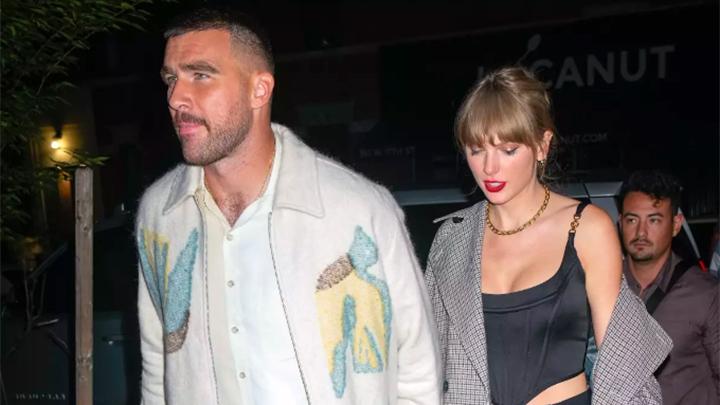 Taylor Swift Manjakan Travis Kelce dengan Cinnamon Rolls