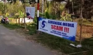 Spanduk Simonida Media yang terpasang di Kabupaten Pacitan Jawa timur. (ist)