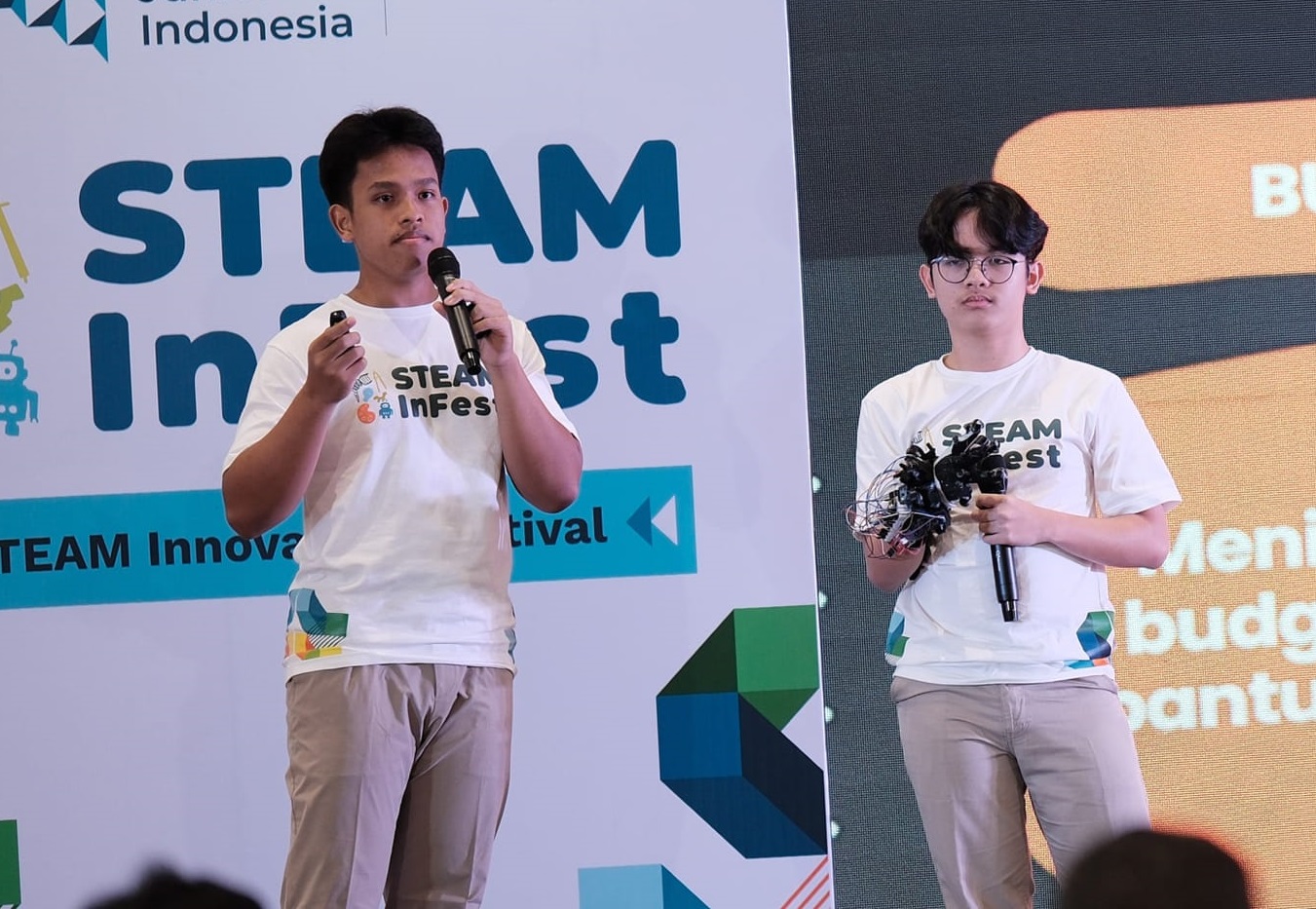 AWS bersama PJI menggelar STEAM Innovation Festival dan AWS Girls’ Tech Day yang diikuti lebih dari 700 pelajar SMASMKMA di Jawa Barat.