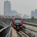 Libur Natal dan Tahun Baru, LRT Jabodetabek Siap Angkut Pengguna Lebih Banyak
