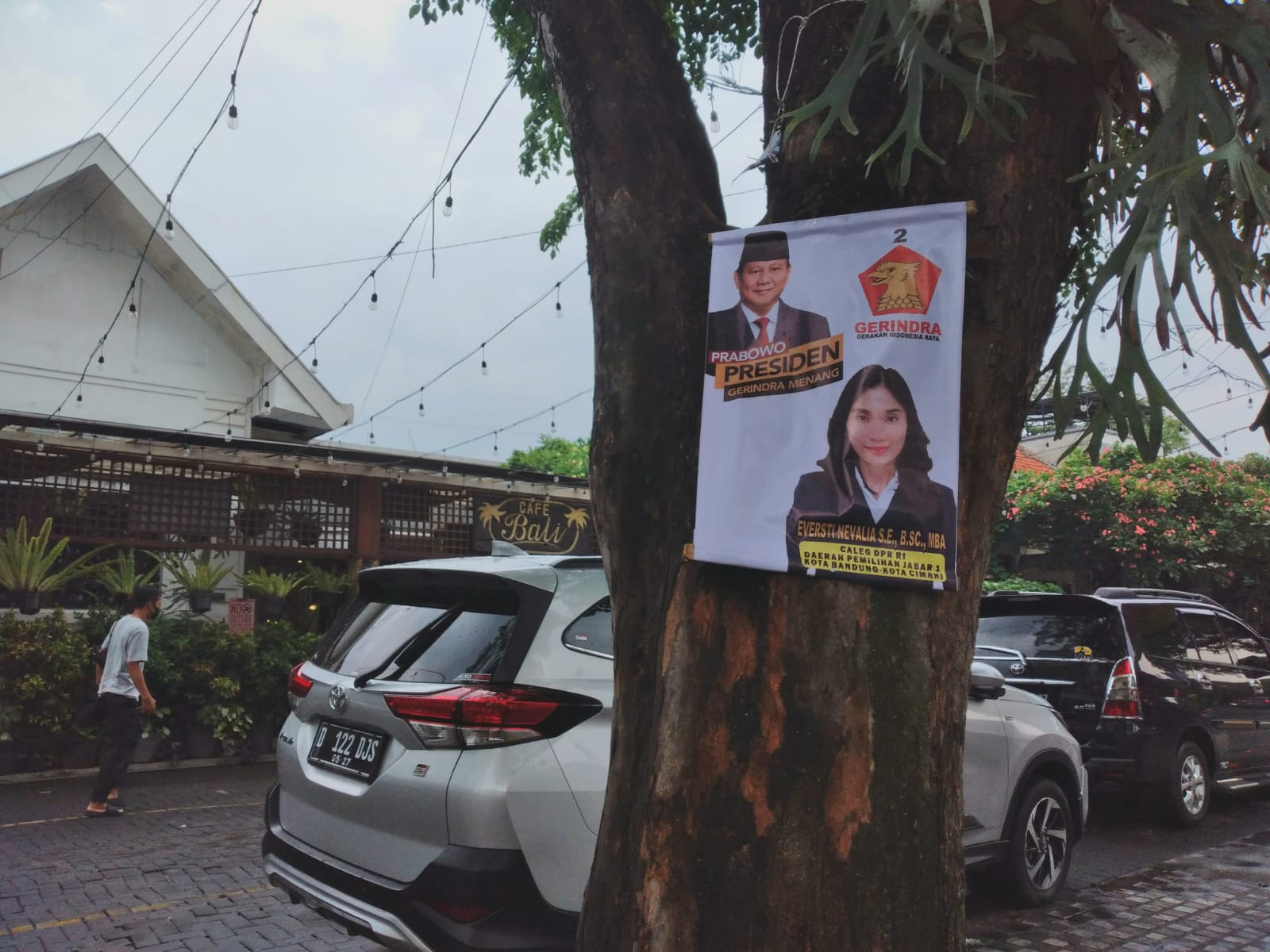 Marak Pelanggaran APK, Bawaslu Kota Bandung Klaim Tak Punya Kewenangan Penertiban