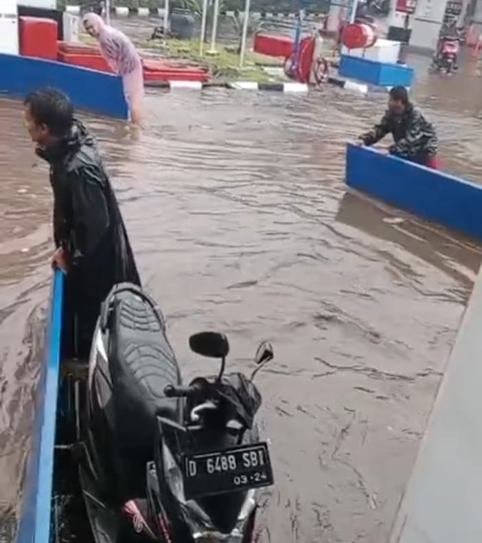 Banjir Langganan Cimindi Dikeluhkan Warga
