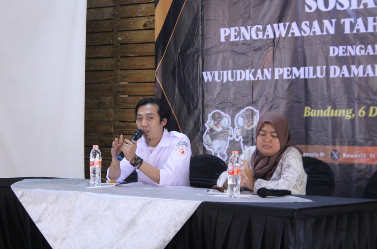 Bawaslu Kota Bandung Kawal Pendamping Pemilih ODGJ Jangan Sampai Ikut Masuk Bilik