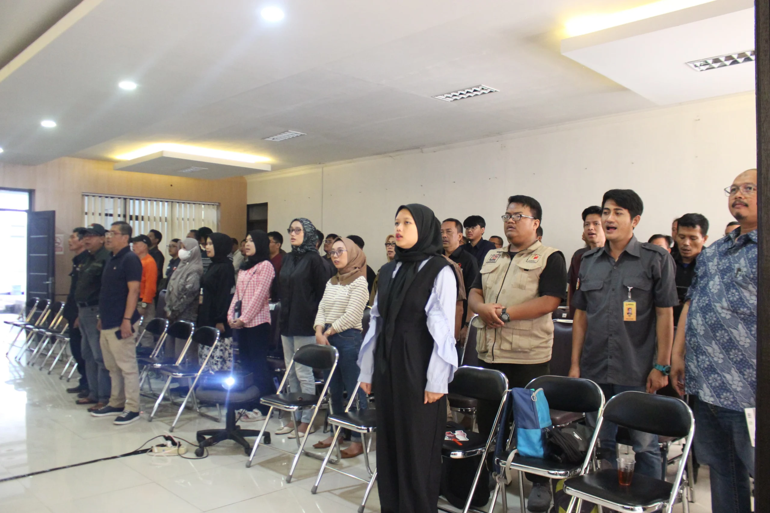 Koordinator Divisi SDMO dan Diklat Bawaslu Kota Bandung M Adriansyah Prayuda mengungkapkan, masih ada calon anggota legislatif (Caleg) yang ngeyel menyebarkan sembako pada masyarakat, padahal sudah jelas melanggar PKPU Nomor 15 Tahun 2023.