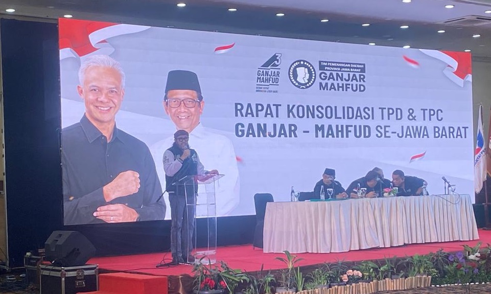 Ketua Tim Pemenangan Daerah (TPD) Ganjar Pranowo-Mahfud MD Jawa Barat (Jabar) Ono Surono menargetkan 40 persen suara untuk Ganjar-Mahfud MD di Jabar.