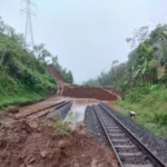 Longsor Banyumas, Daop 6 Yogyakarta Alihkan Jalur 10 Kereta Api