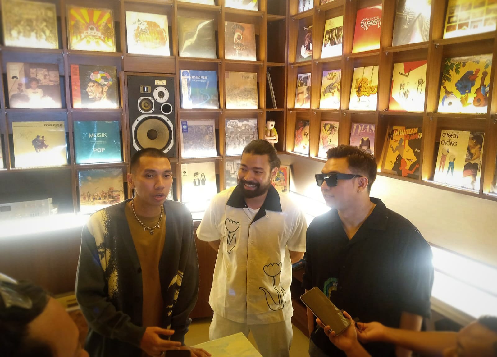 Rayi RAN dan Mario Kahitna Buka Kafe Samsara di Kota Bogor, Konsepnya Bikin Tercengang