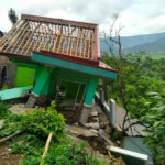 Pergerakan Tanah di Cireunghas Sukabumi, 5 Rumah Rusak hingga 43 Rumah Terancam