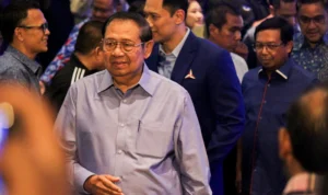 Susilo Bambang Yudhoyono turut hadir dalam Dialog Rakyat Partai Demokrat di Hotel el Royale, Jalan Merdeka, Kota Bandung. (Pandu Muslim/Jabar Ekspres)