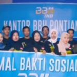 Salah satu acara pembukaan kantor BBH Indonesia yang menggelar aksi sosial.
