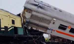 Video Tabrakan Kereta Api di Cicalengka, 3 Orang Meninggal Dunia