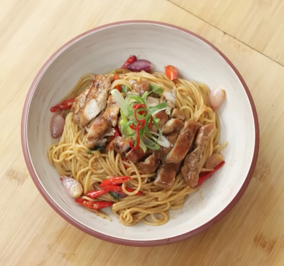 Resep Spaghetti Oriental ala Pizza Hut, Gurih dan Simpel!