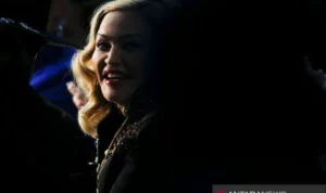 Gara-Gara Konser Terlambat, Madonna Dikejar Gugatan Fansnya