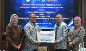 Bank bjb Lakukan Sinergitas dengan Perumdam Tirta Darma Ayu dan RSUD Indramayu di di Gedung T-Tower Bank bjb, Jakarta (5/1).