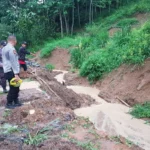 Tiga Anak di Sukabumi Tewas Tertimpa Longsoran di Kubangan Galian Tambang