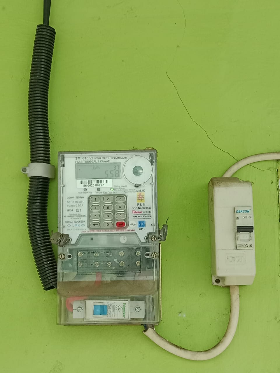 Ilustrasi: KwH Meter belum diisi ulang imbas kenaikan pajak listrik di Kota Banjar.