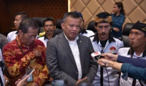 Anggota Komisi V DPR RI Mulyadi Terima Aspirasi Masyarakat Parungpanjang