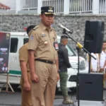 Pj Bupati Bogor, Asmawa Tosepu saat memimpin Apel di Kecamatan Babakan Madang, Kabupaten Bogor.