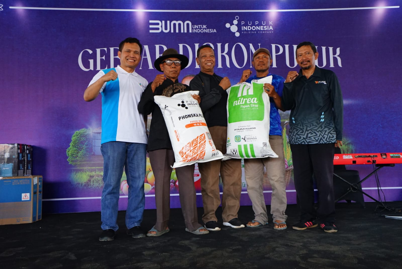 Melalui Pupuk Indonesia, Pemerintah Jaga Ketersediaan Pupuk untuk Petani