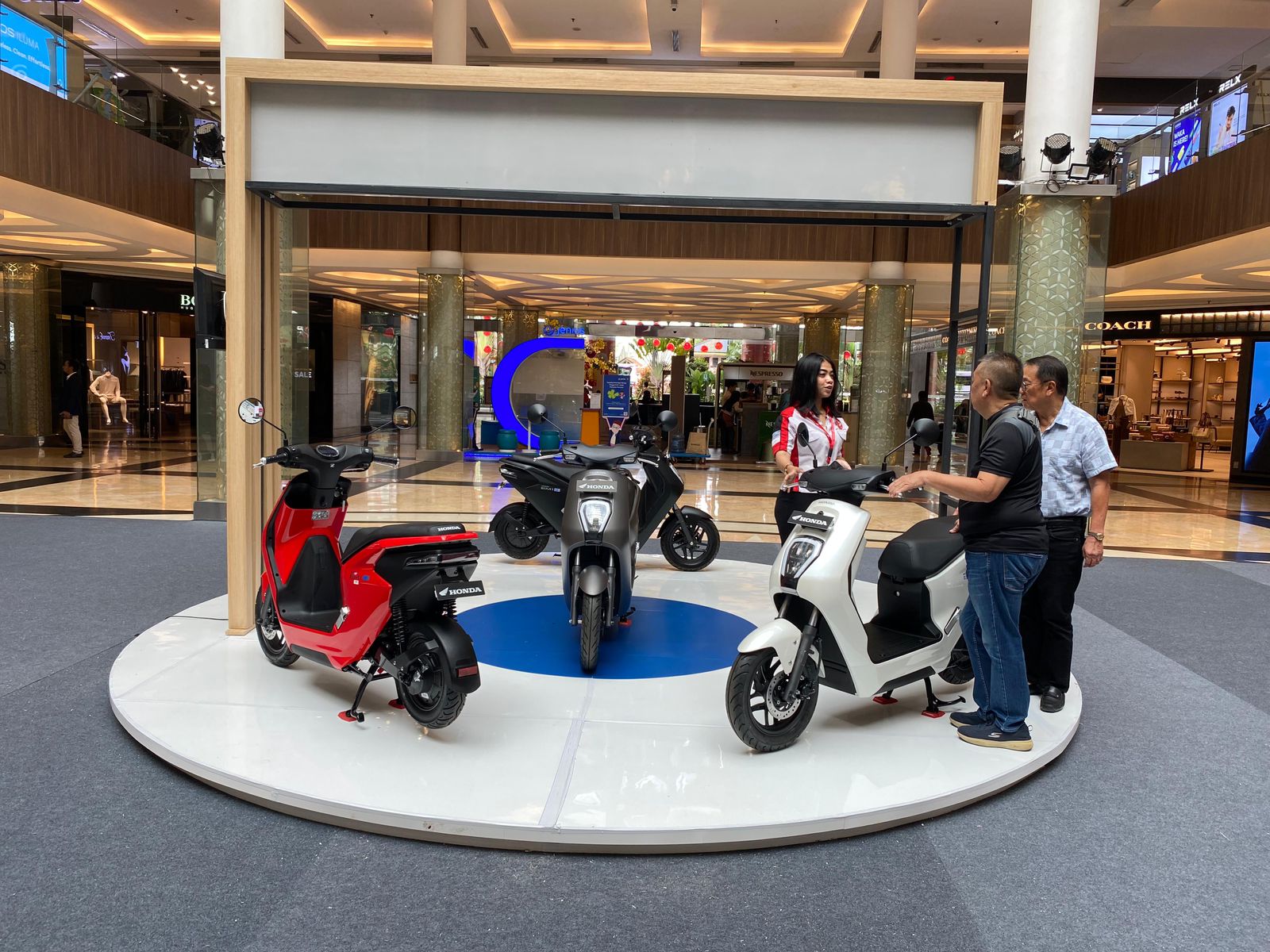 Honda EM1 e: dan EM1 e: PLUS Hadir di Trans Studio Mall Bandung dengan Beragam Keseruan