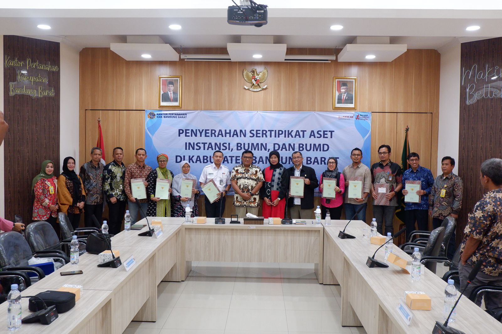 Kolaborasi dengan ATR/BPN, 98% Persil PLN Distribusi Jawa Barat Sudah Bersertifikat