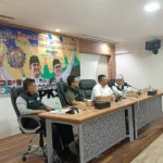 Ketua TPD Amin Jabar Haru Suandharu menguatkan relawan di Kantor DPW PKS, Selasa (30/01)