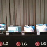 LG Electronics Indonesia (LG) luncurkan monitor Seri MR yang diyakini mampu memberikan dua kenyaman sekaligus yakni bekerja dan bermain game dengan responsivitas 100hz (Sadam Husen Soleh Ramdhani)